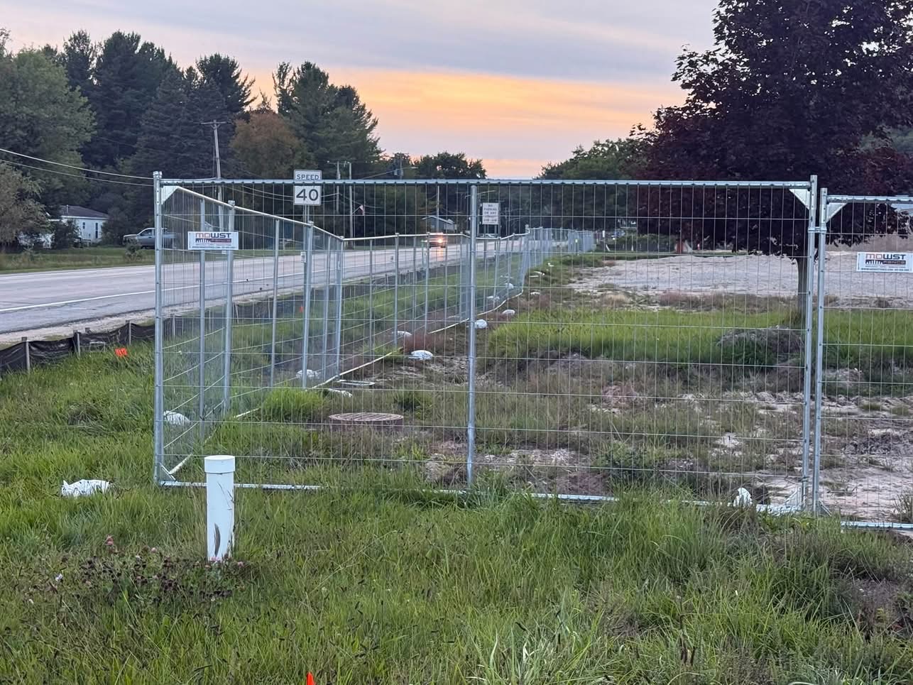 2k Linear Feet Temporary Fencing Panels Benzie County Outside