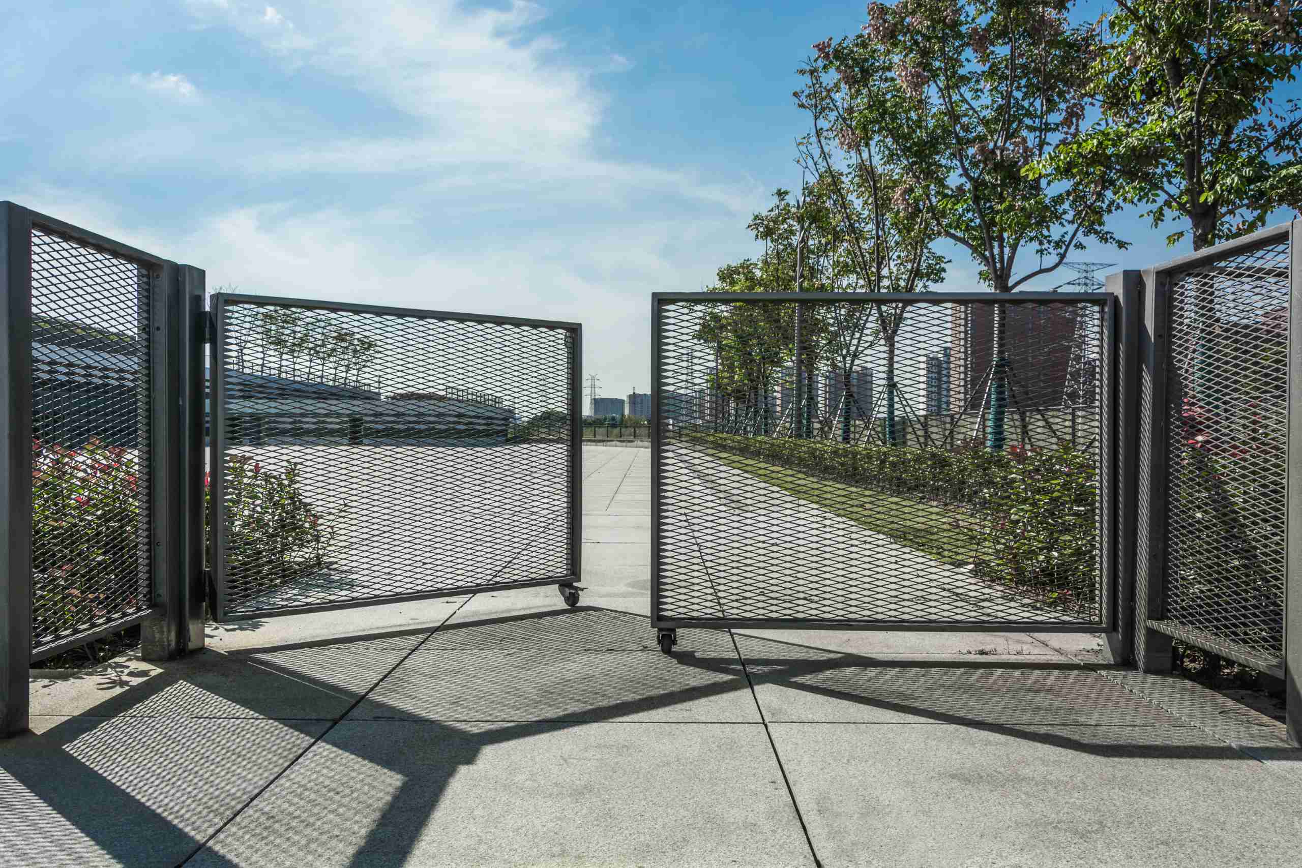 Chani Link Gate